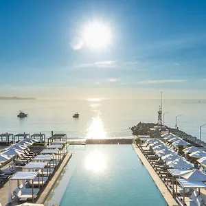 Breathless - Adults Only Station touristique